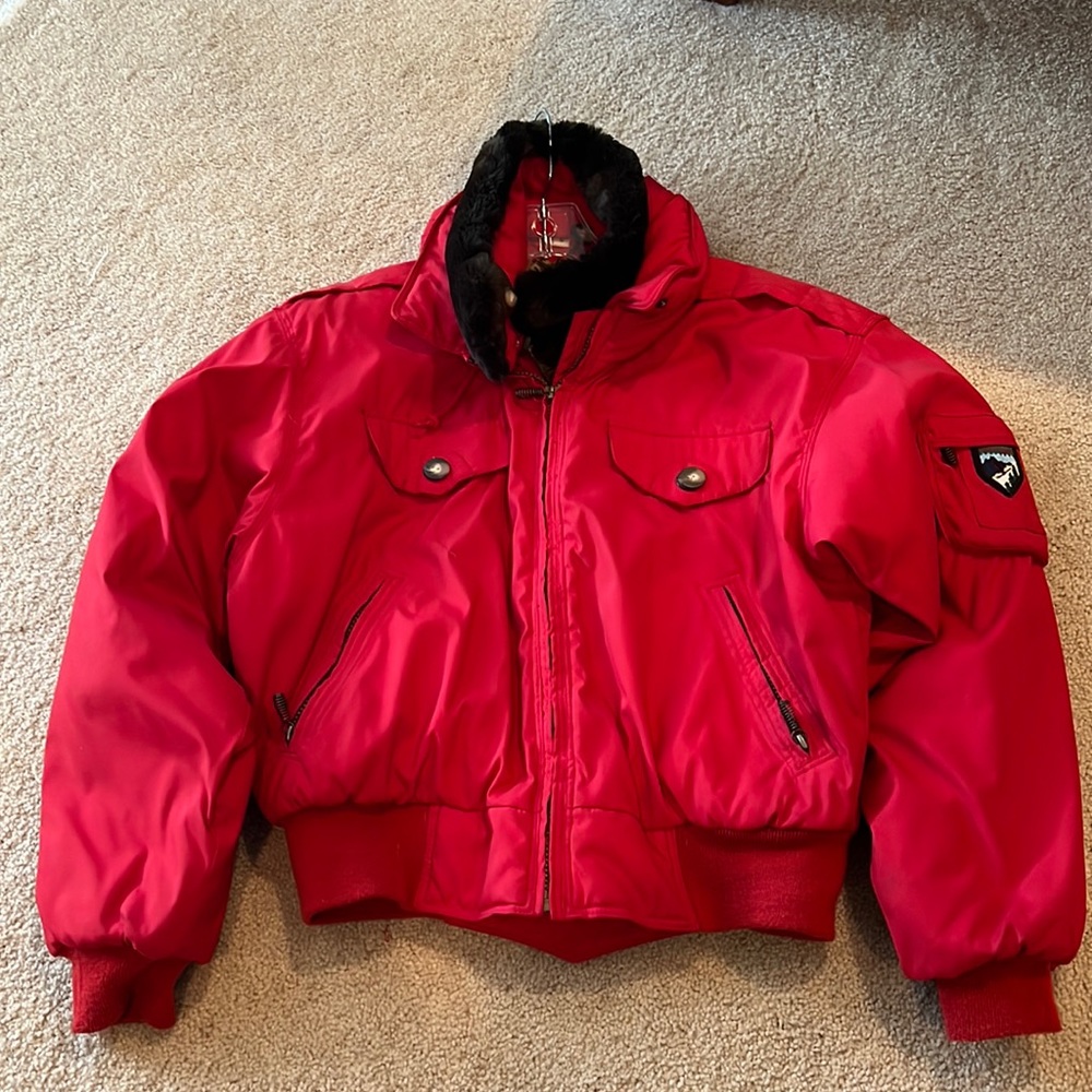 SKI SEASON!! Obermyer ski jacket with faux fur collar 8